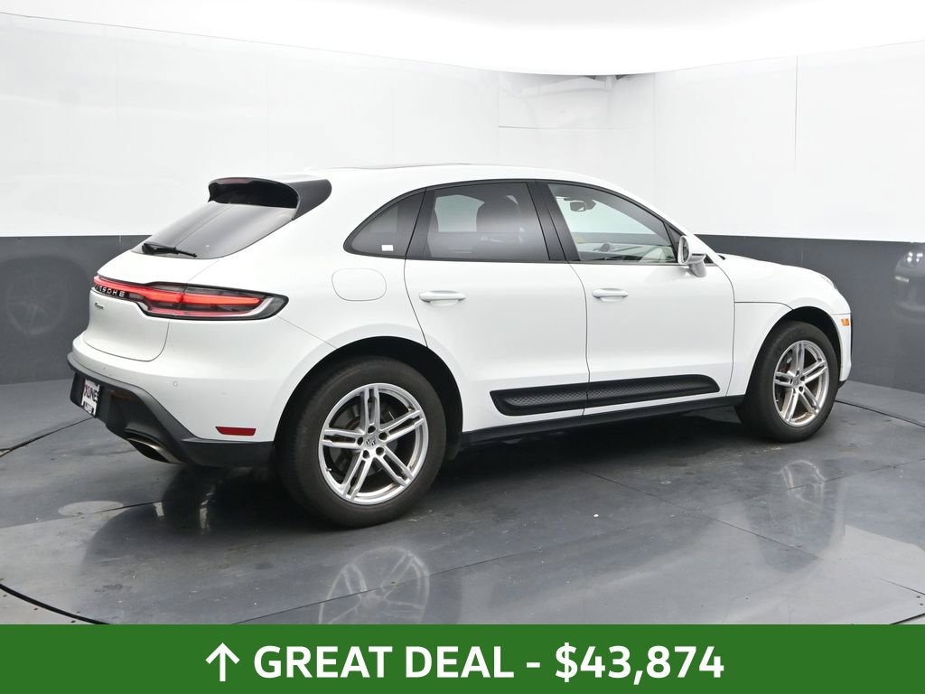 Certified 2024 Porsche Macan Base SUV