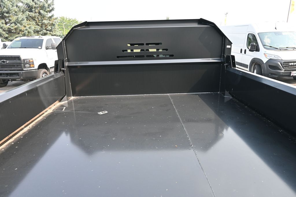 2025 Ford F-350 Super Duty Chassis Cab XL - Photo 12