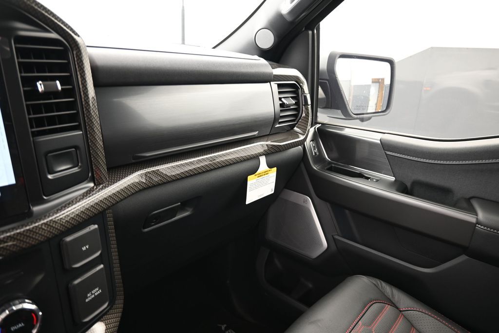 2025 Ford F-150 Lariat - Photo 25