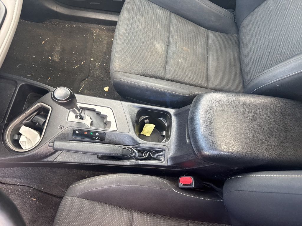 2017 Toyota RAV4 XLE - Photo 44