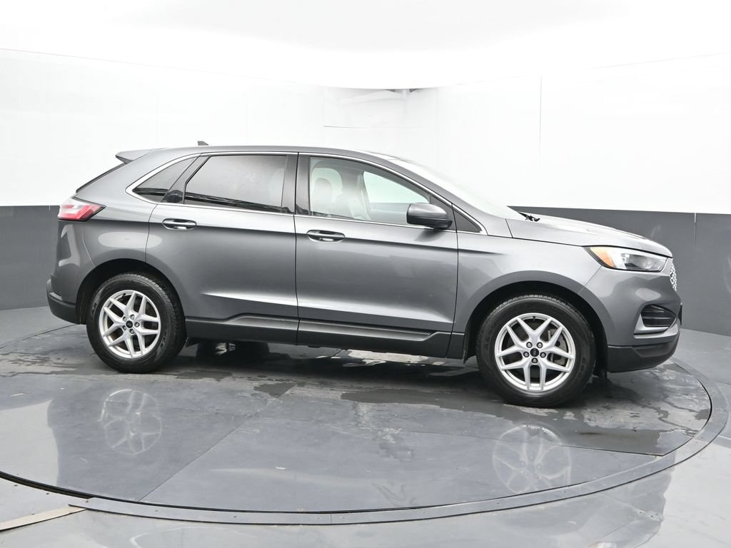 Used 2024 Ford Edge SEL SUV