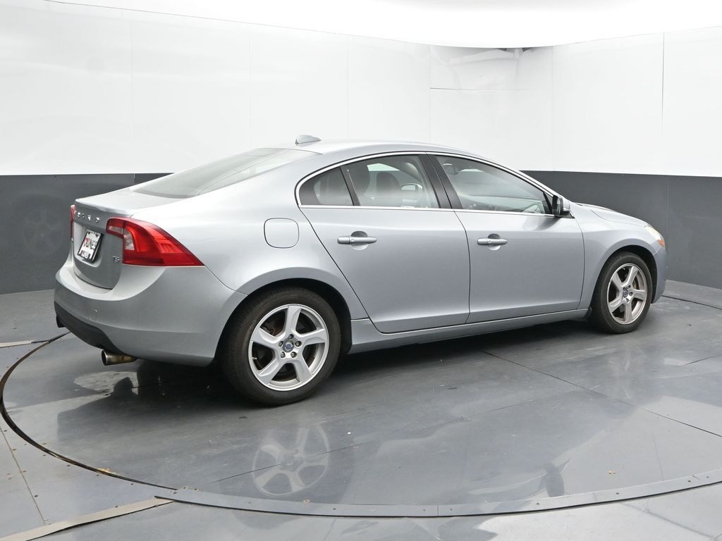 Used 2013 Volvo S60 T5 Sedan