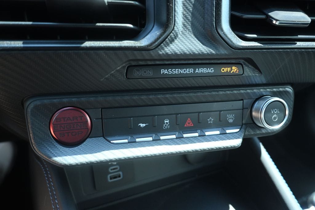 2025 Ford Mustang Dark Horse - Photo 24