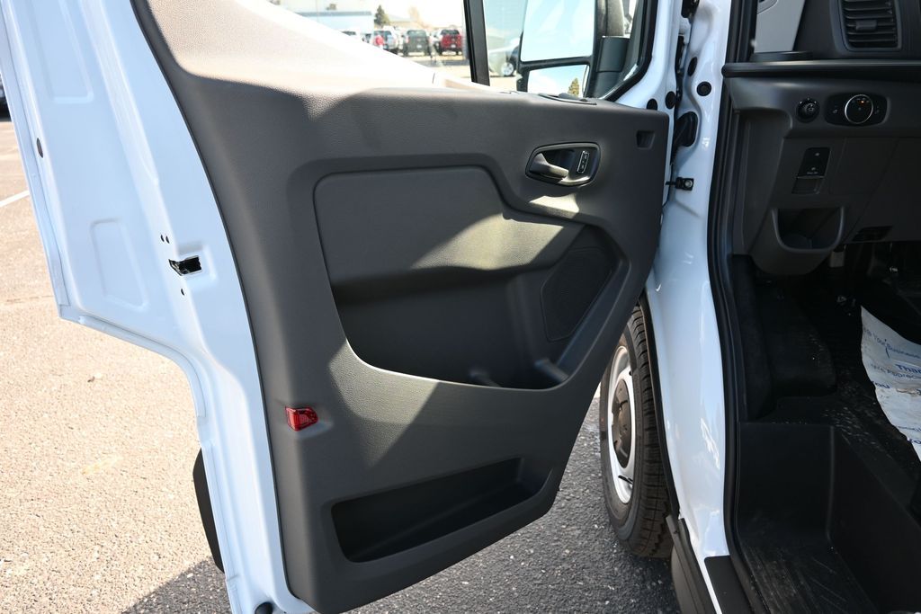 2026 Ford Transit Van Base - Photo 17