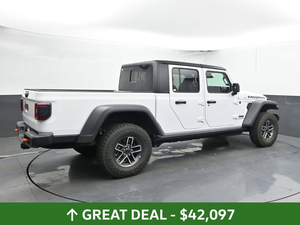 Used 2026 Jeep Gladiator Mojave Truck Crew Cab