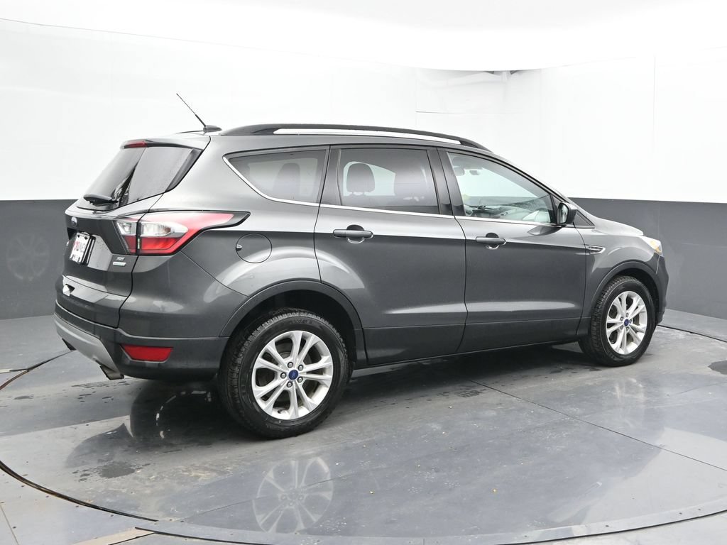 Used 2017 Ford Escape SE SUV