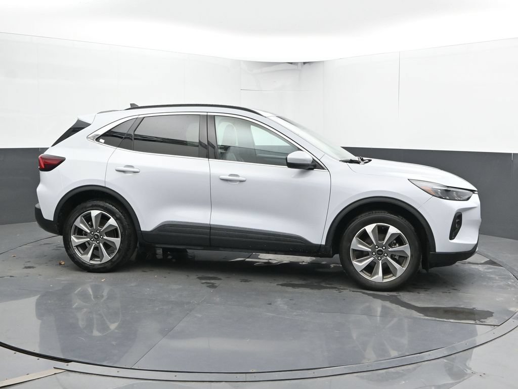 Used 2025 Ford Escape Platinum SUV