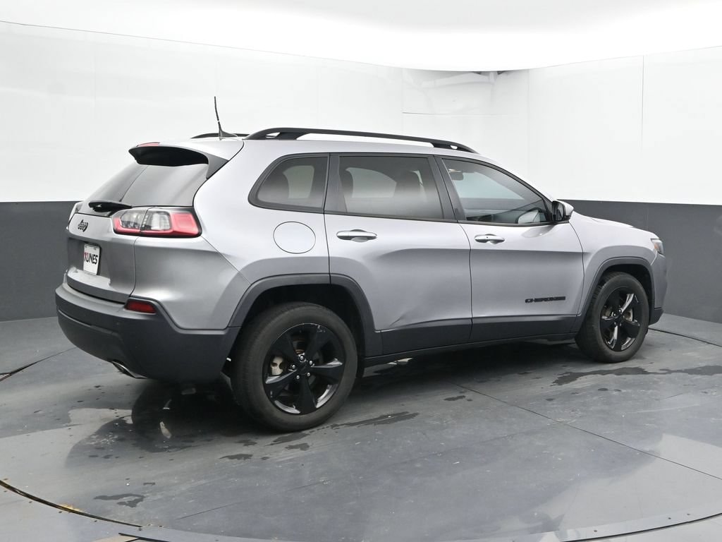Used 2019 Jeep Cherokee Latitude Plus FWD SUV