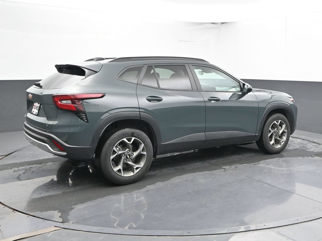Used 2025 Chevrolet Trax LT SUV