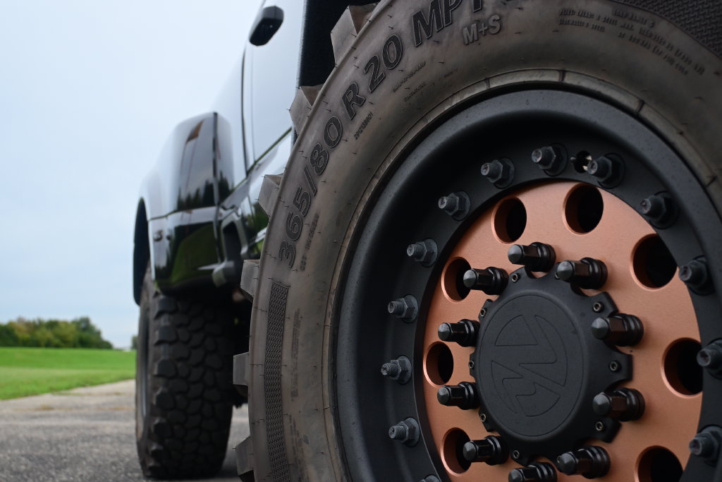 Used 2025 Ford F-550SD XLT DRW Chassis