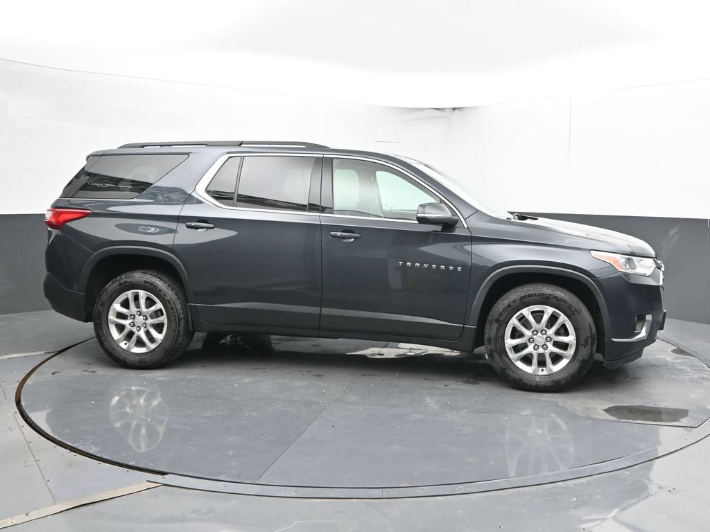 Used 2021 Chevrolet Traverse LT Cloth w/2FL SUV