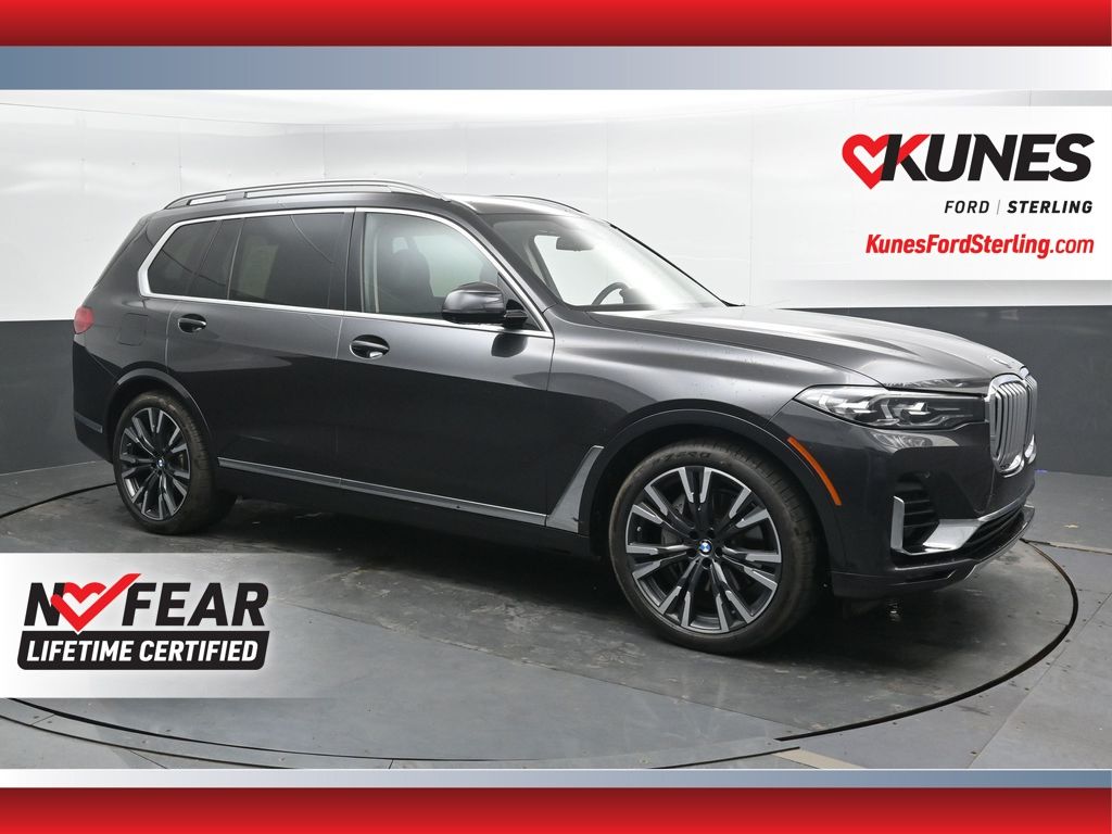 2022 BMW X7
