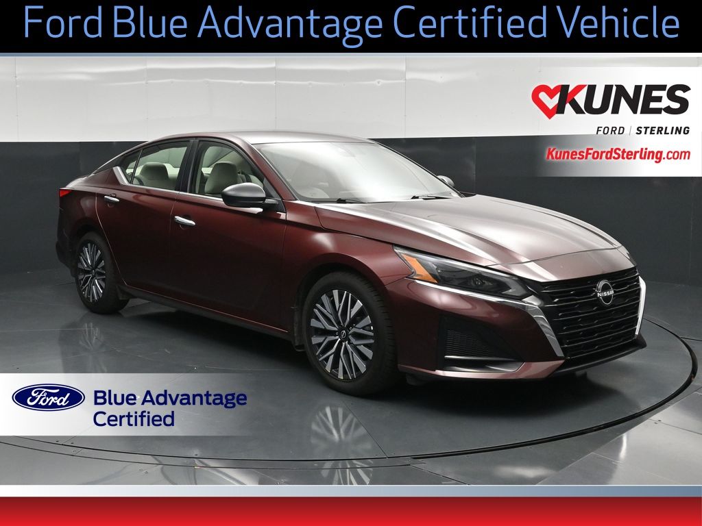 2024 Nissan Altima SV