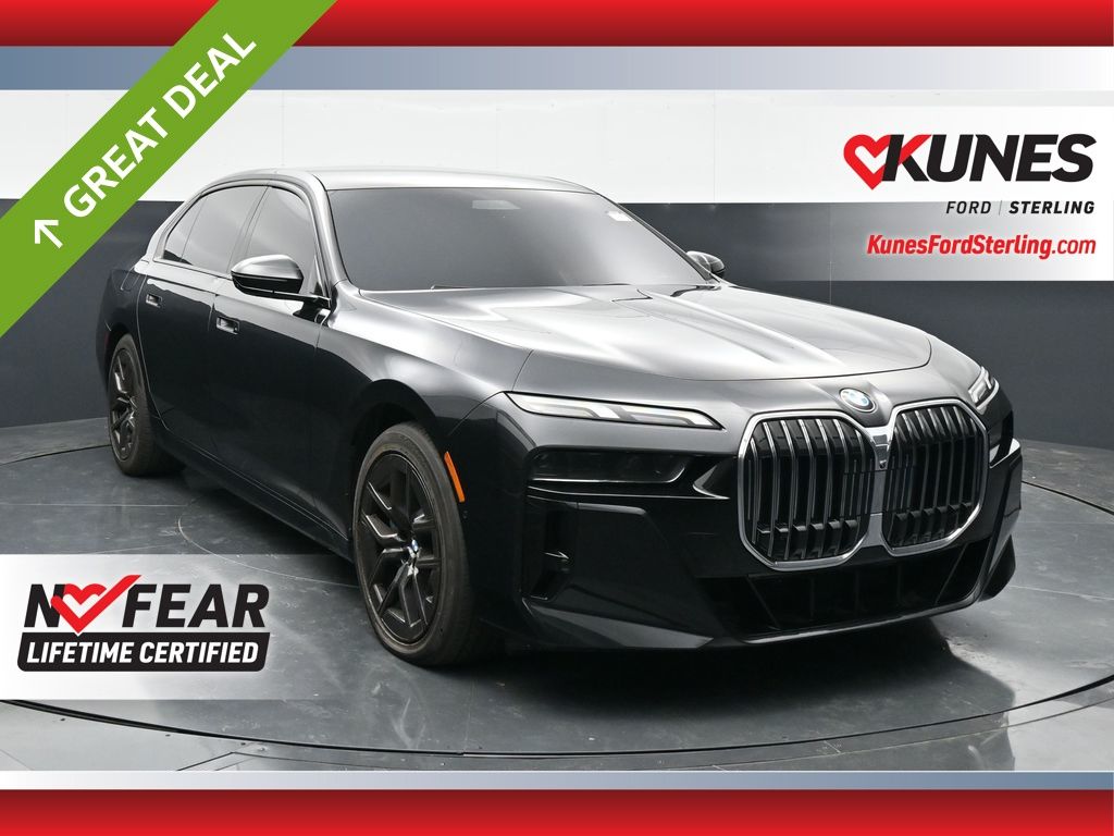 2023 BMW 7 Series 760i
