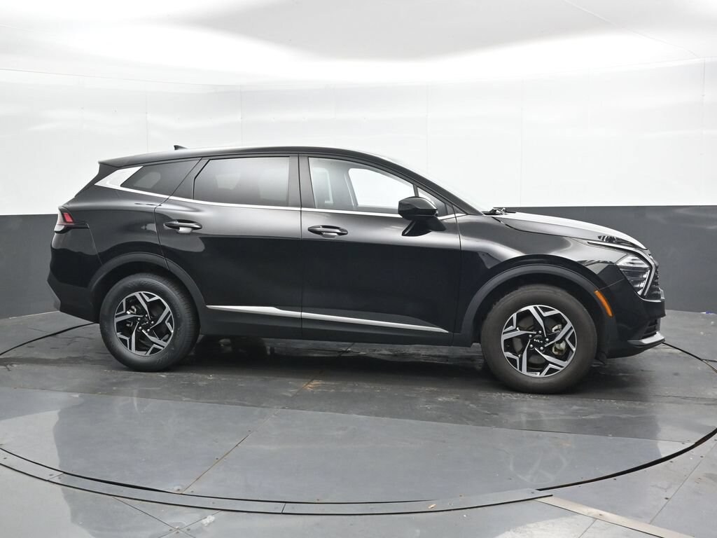 Certified 2025 Kia Sportage LX SUV