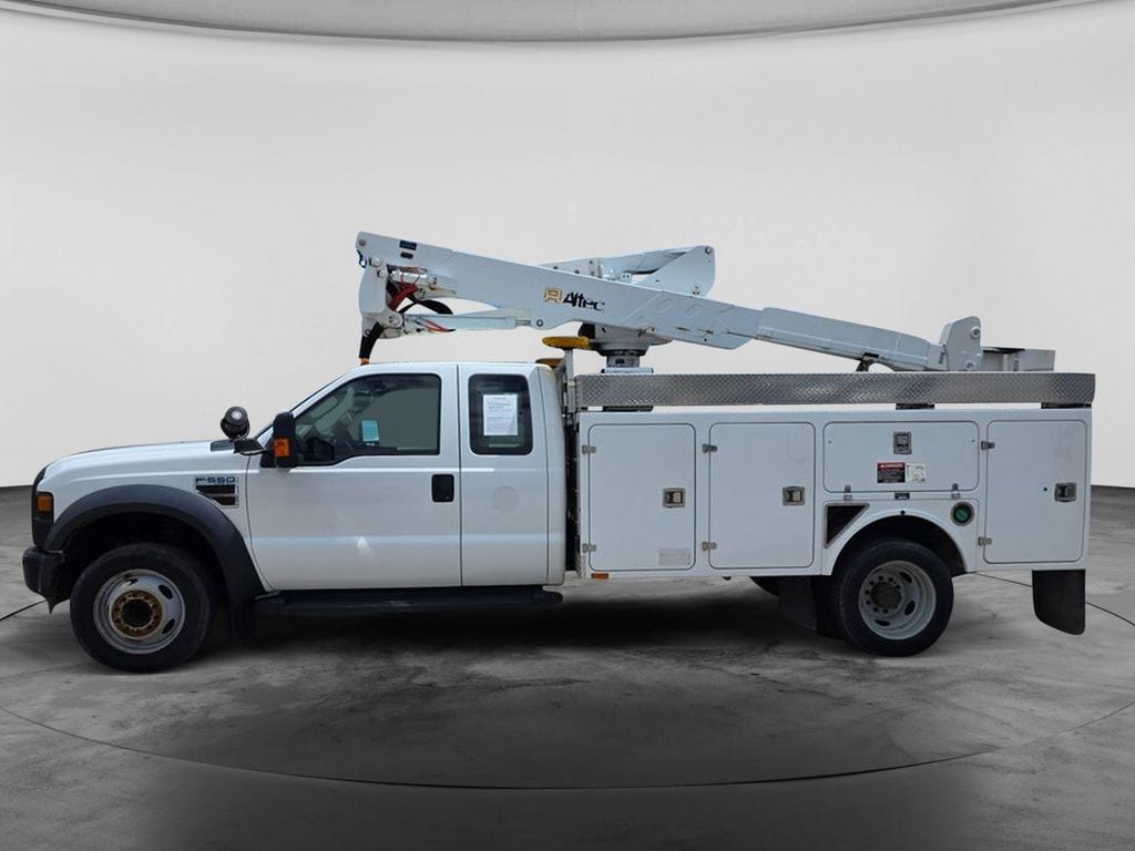 Used 2009 Ford F-550SD XLT DRW Chassis