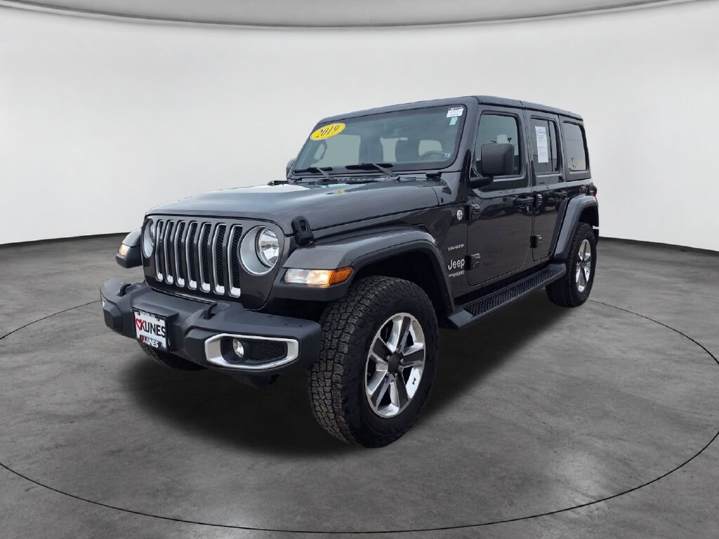 Used 2019 Jeep Wrangler Unlimited Sahara 4x4 SUV