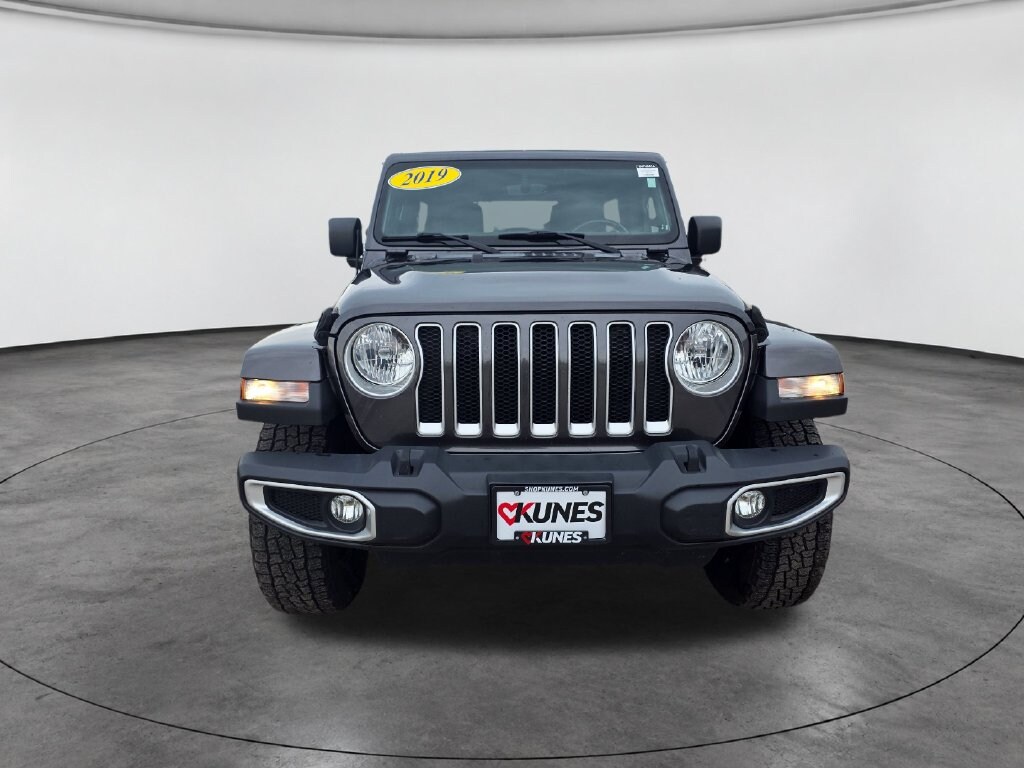 Used 2019 Jeep Wrangler Unlimited Sahara 4x4 SUV
