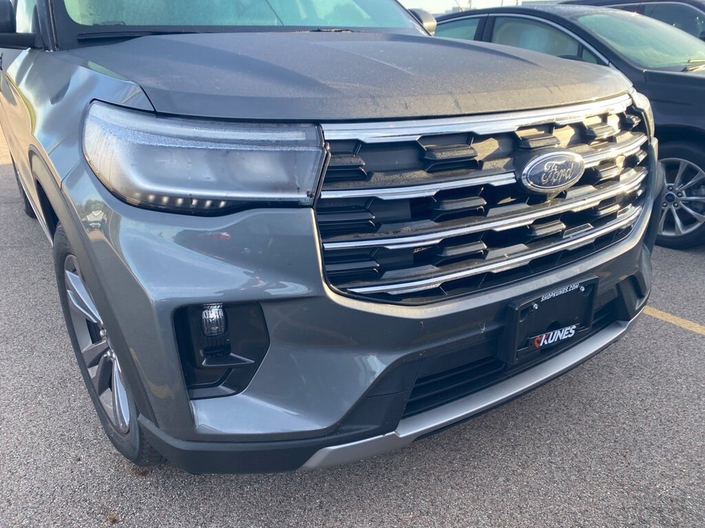 Certified 2025 Ford Explorer Active 200A SUV