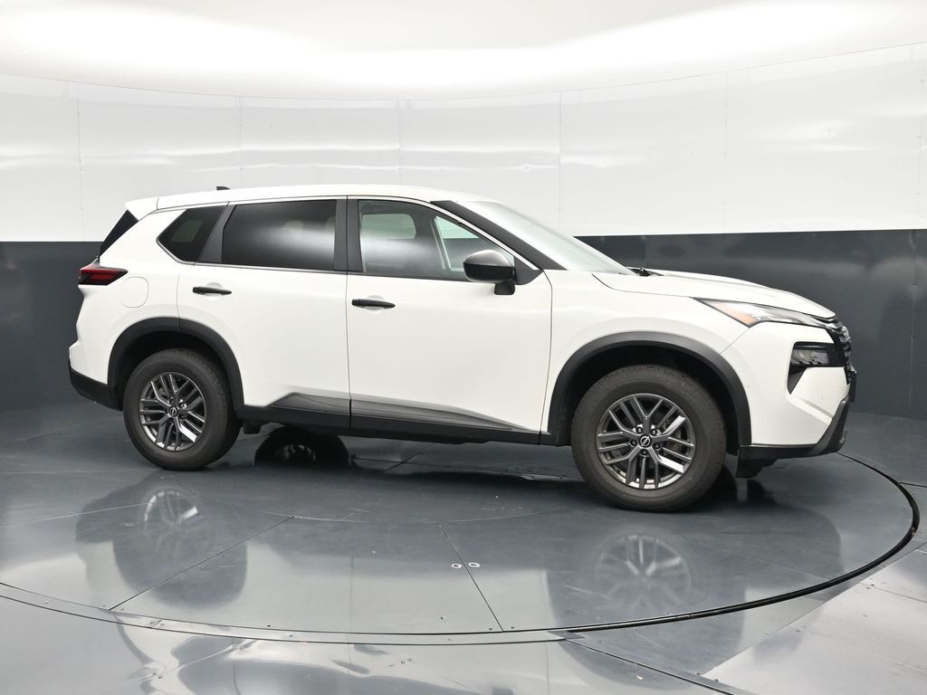 Used 2024 Nissan Rogue S SUV