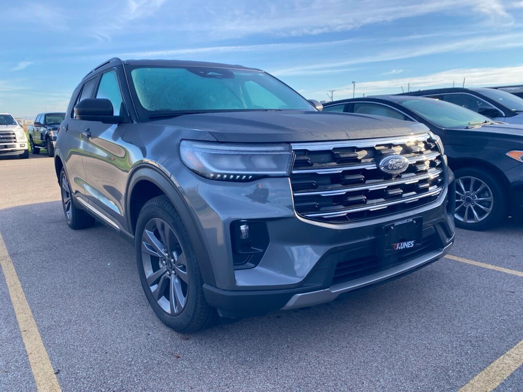 Certified 2025 Ford Explorer Active 200A SUV