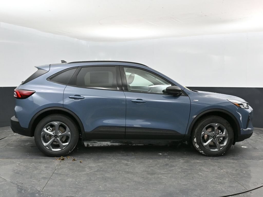 New 2026 Ford Escape ST-Line SUV
