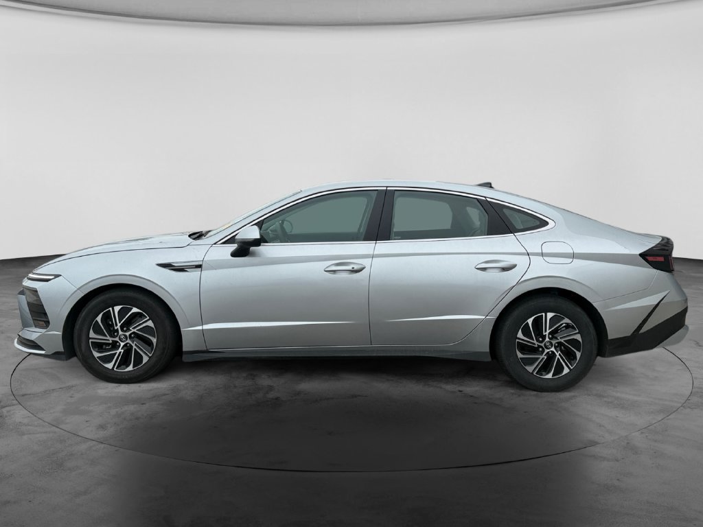 Used 2026 Hyundai Sonata Hybrid/B