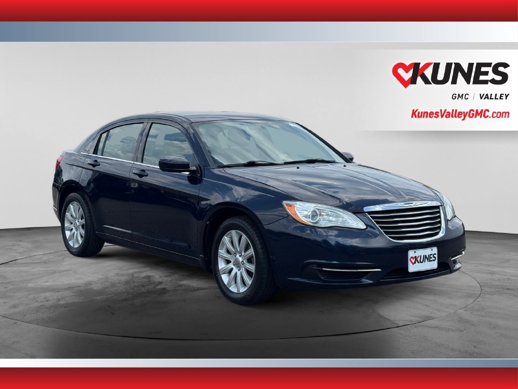 2013 Chrysler 200 Touring