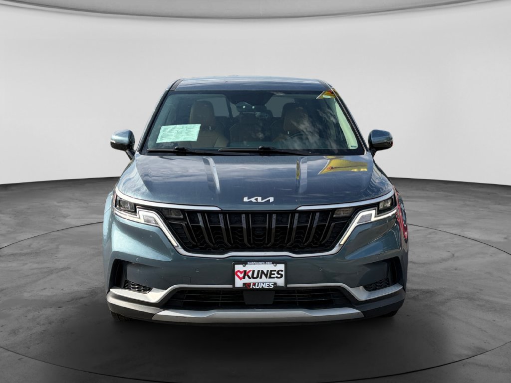 Used 2024 Kia Carnival EX