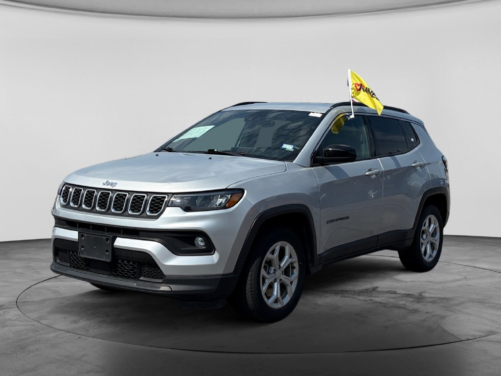 Used 2024 Jeep Compass Latitude