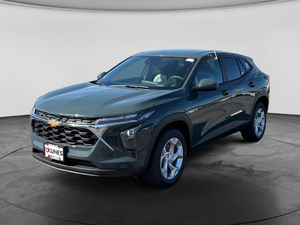 New 2026 Chevrolet Trax LS SUV