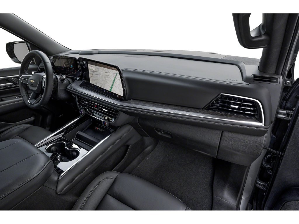 2027 Chevrolet Suburban LT - Photo 10