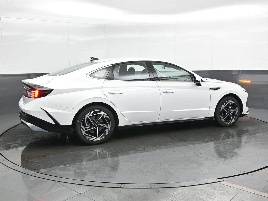 New 2026 Hyundai Sonata SEL Sport Sedan