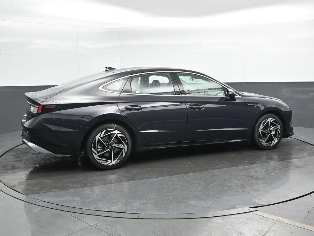 New 2026 Hyundai Sonata SEL Sport Sedan