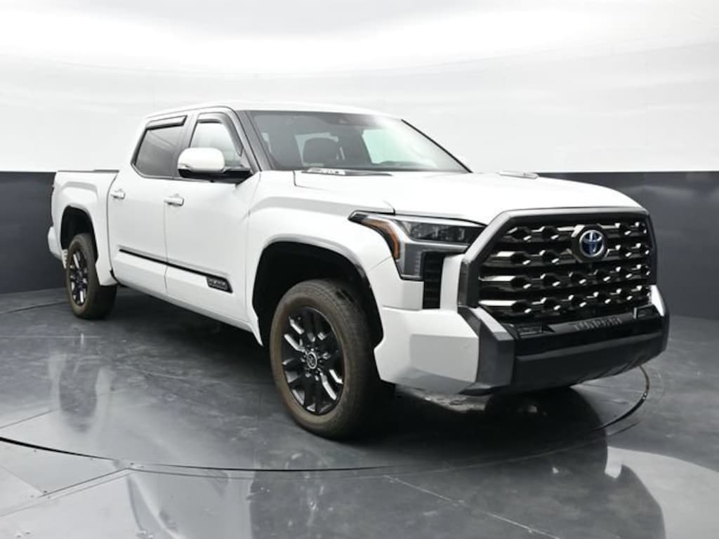 Used 2024 Toyota Tundra 4WD Platinum Hybrid