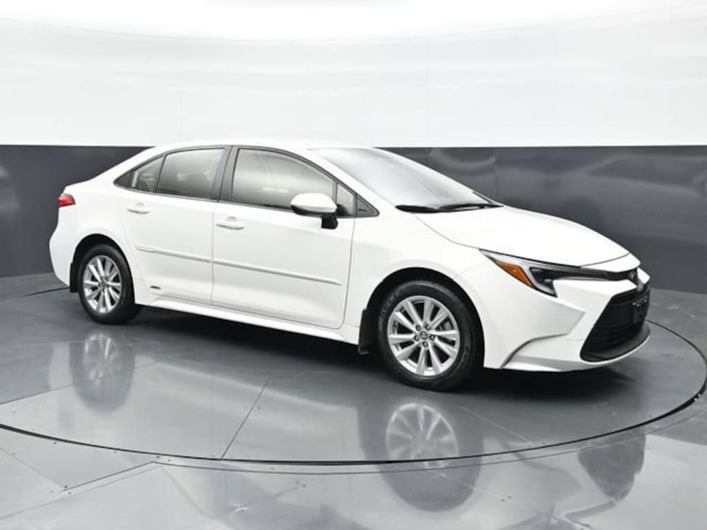 Used 2024 Toyota Corolla Hybrid LE