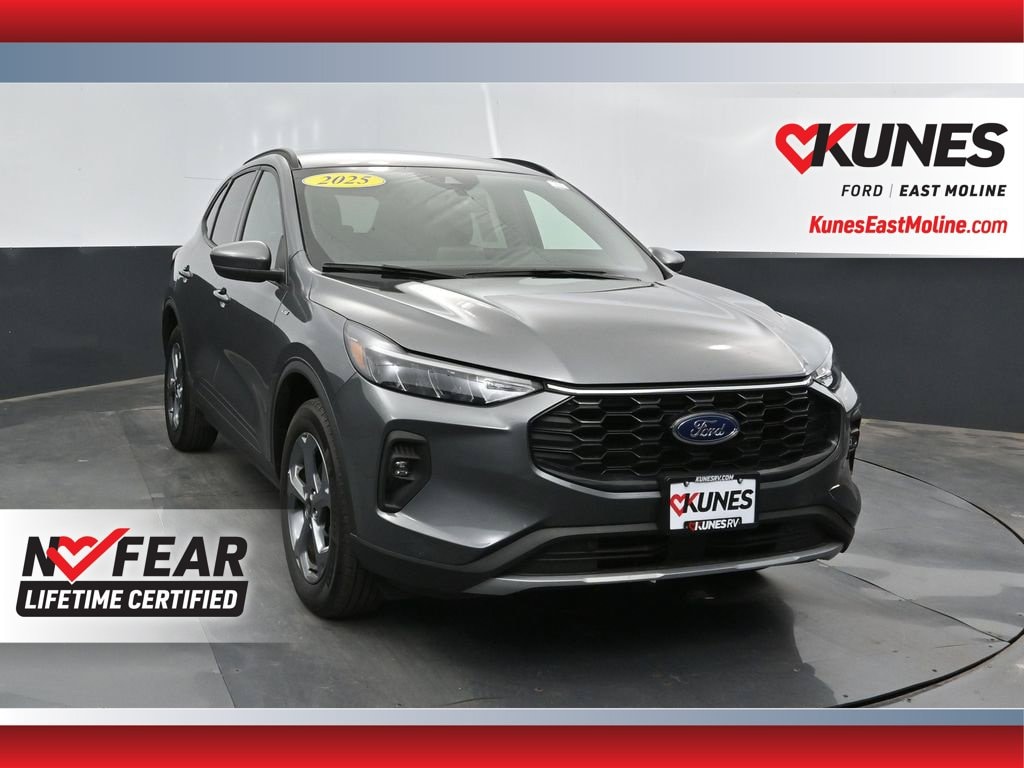 2025 Ford Escape ST-Line Select