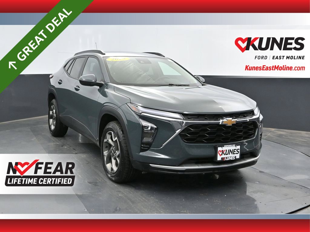 2025 Chevrolet Trax LT