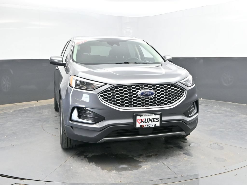 Used 2024 Ford Edge SEL SUV