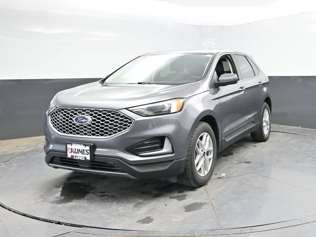 Used 2024 Ford Edge SEL SUV