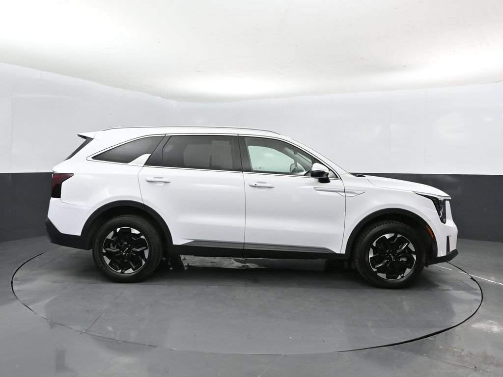 Used 2024 Kia Sorento S SUV