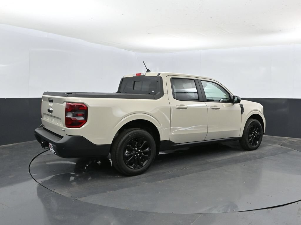 Used 2024 Ford Maverick Lariat Truck SuperCrew