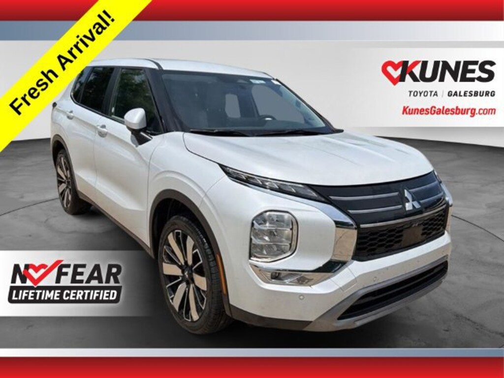 Used 2025 Mitsubishi Outlander SE SUV
