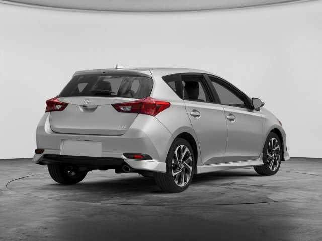 Used 2018 Toyota Corolla iM Base Hatchback