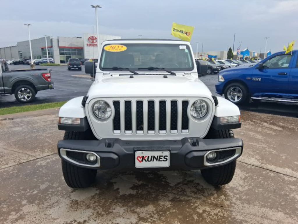 Used 2022 Jeep Wrangler Unlimited Sahara SUV