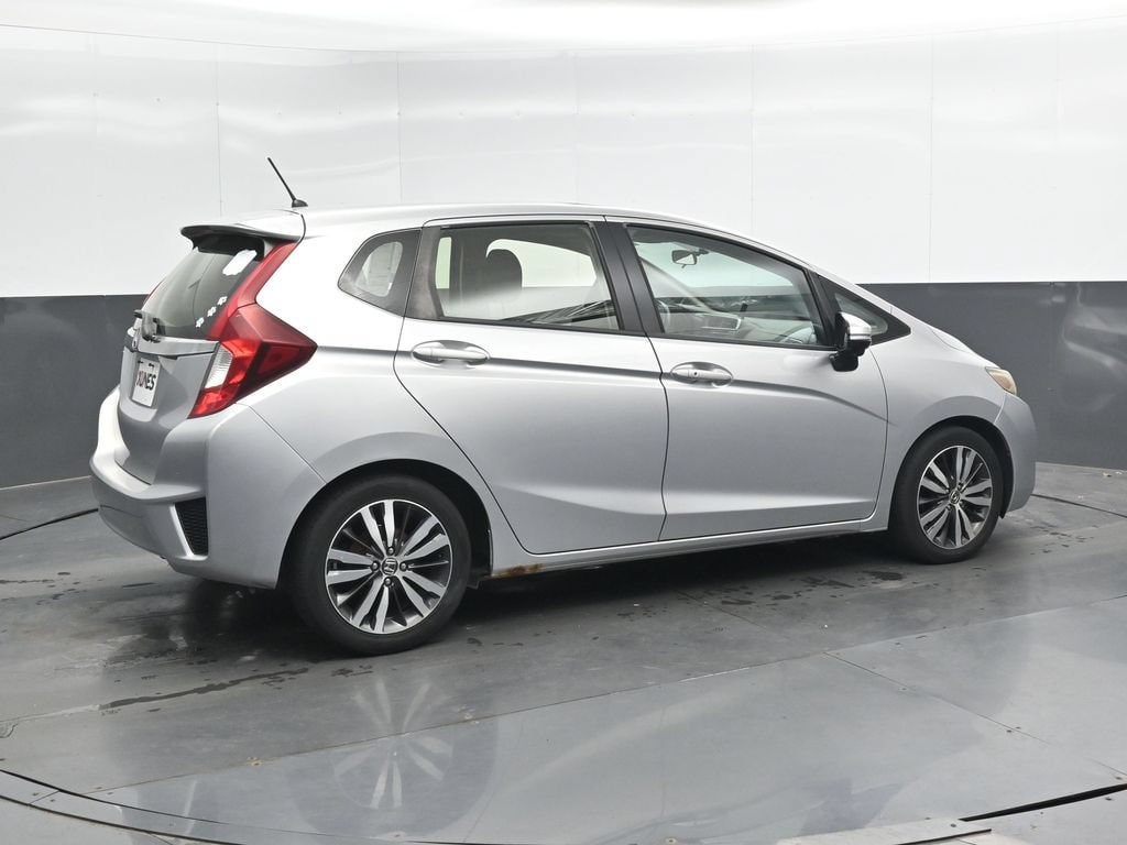 Used 2016 Honda Fit EX with VIN JHMGK5H79GS010563 for sale in Sycamore, IL