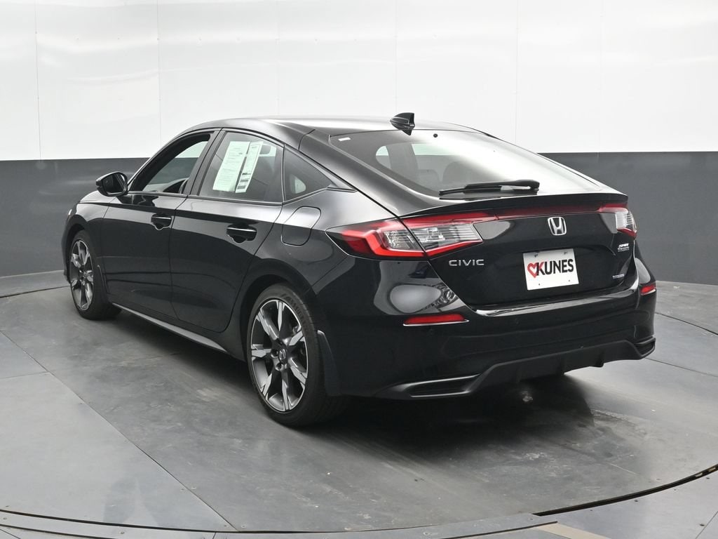 2025 Honda Civic Hatchback Sport Touring - Photo 8
