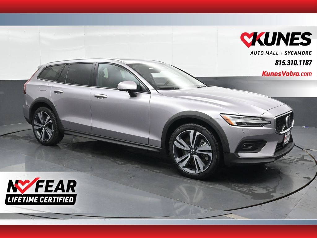 2026 Volvo V60 Cross Country