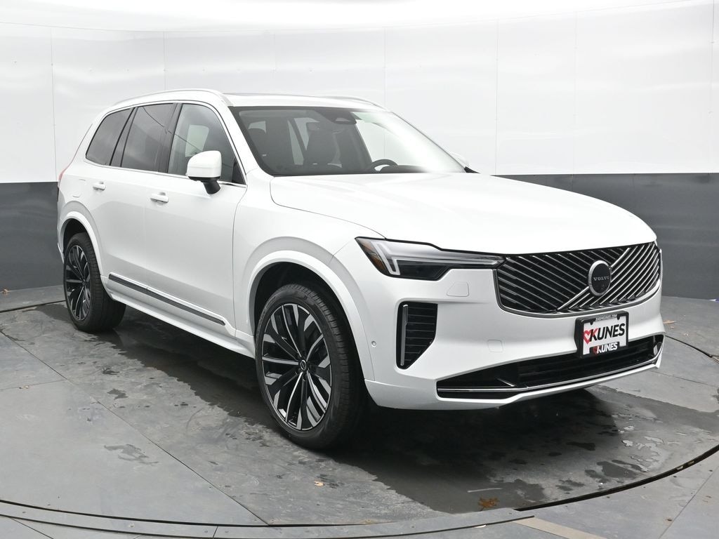 New 2026 Volvo XC90 B6 Plus 7-Seater SUV