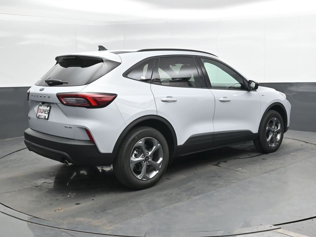 Used 2026 Ford Escape ST-Line SUV